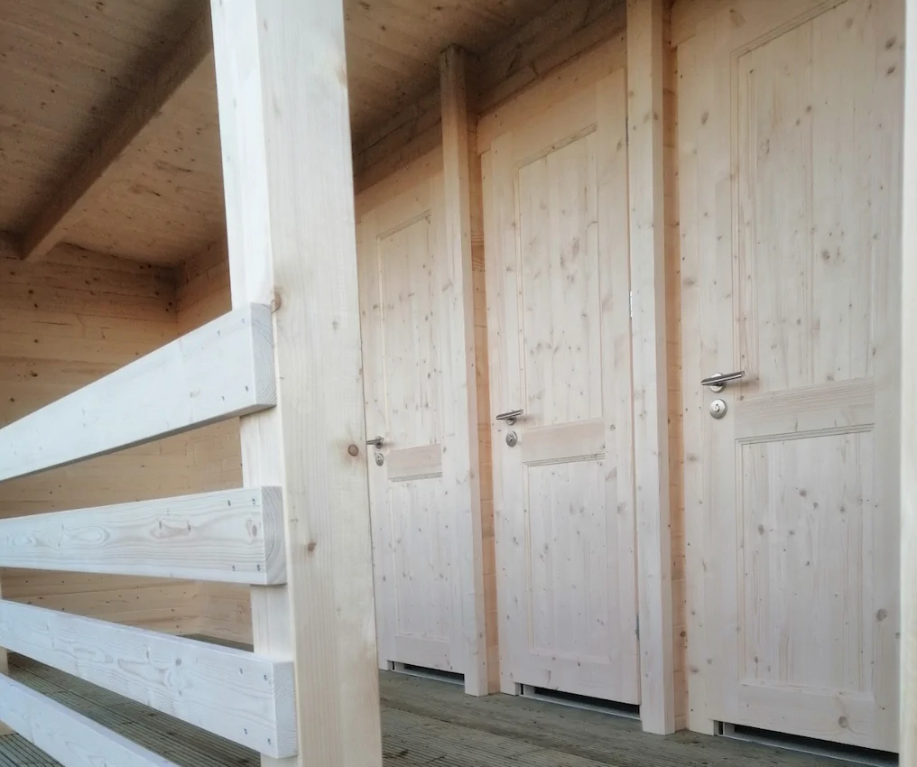 Commercial Projects: Timber Toilet Blocks & Staff Facilities (Better Than Portacabins)
